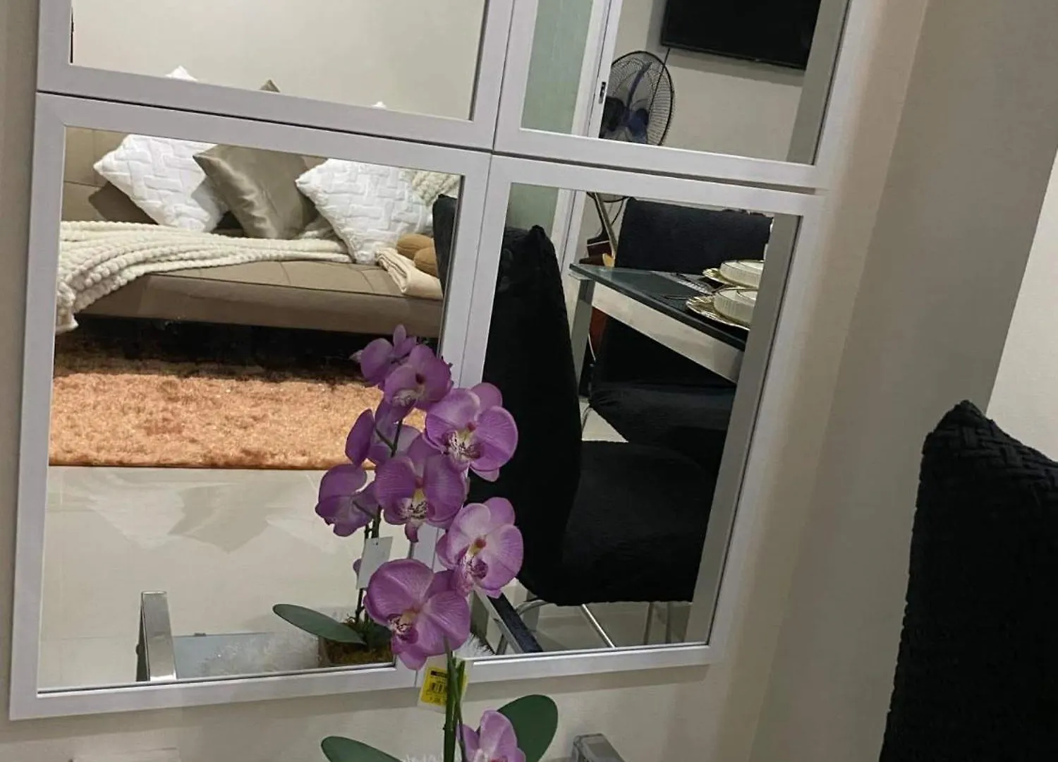 Azure Staycations By M&M'S Paranaque City Aparthotel